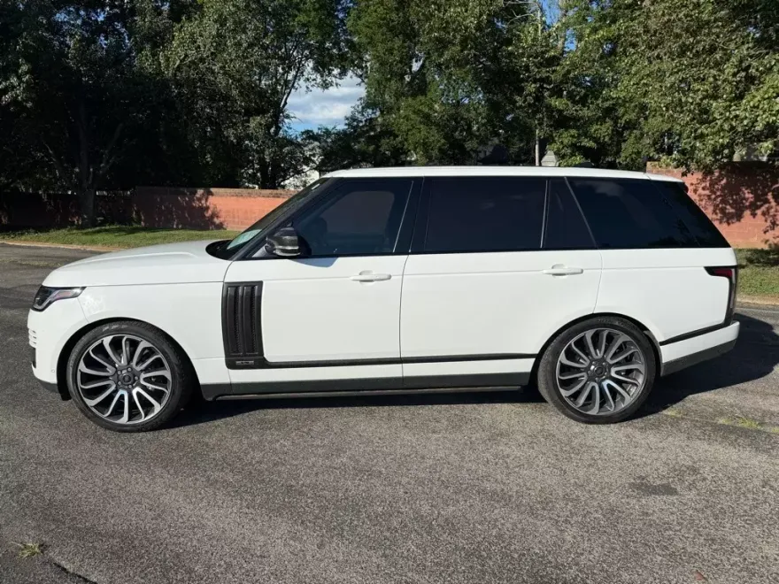2019 Land Rover Range Rover SuperCharged photo 1