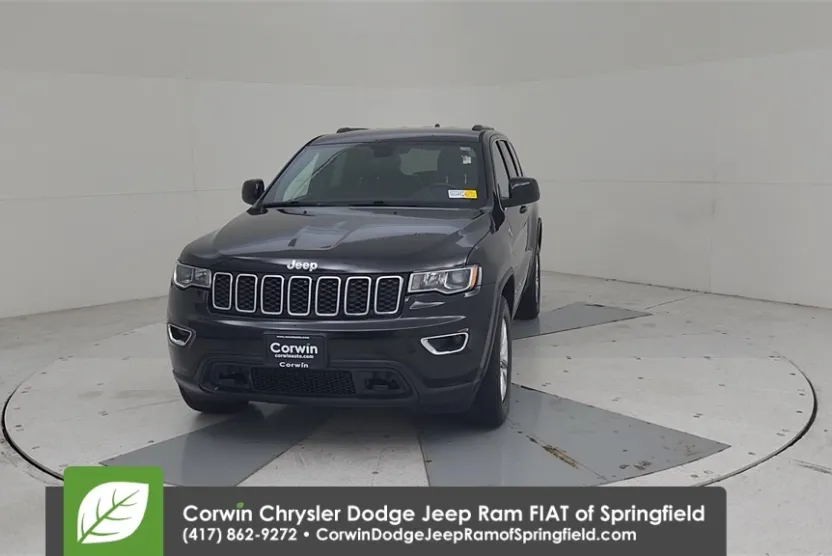 2021 Jeep Grand Cherokee Laredo E photo 1