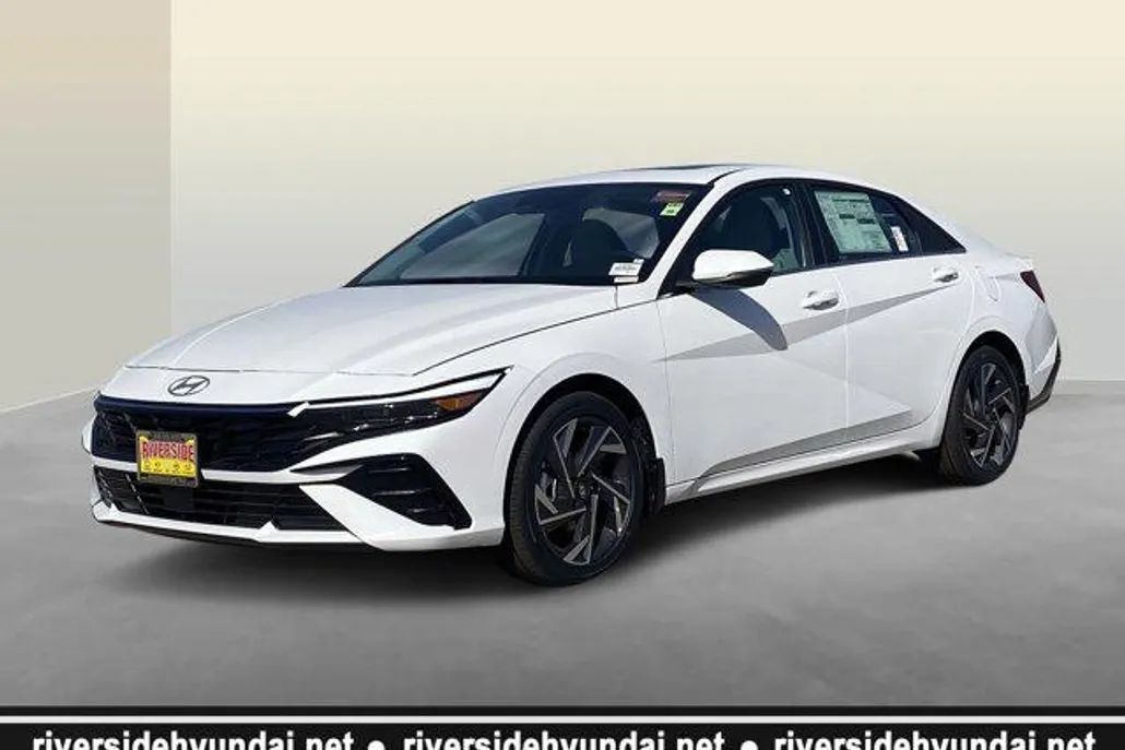 2025 Hyundai Elantra Limited photo 1