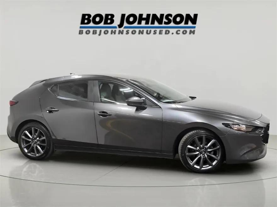 2019 Mazda Mazda3 Preferred Hatchback photo 1
