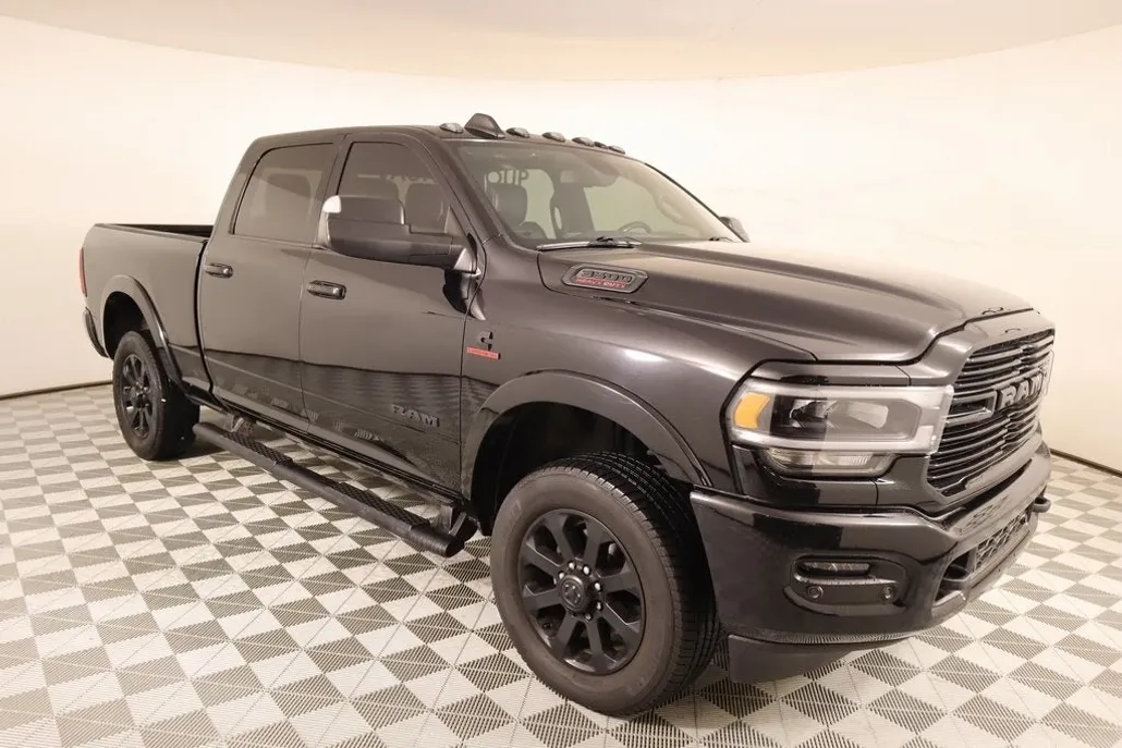 2019 Ram 3500 Laramie photo 1