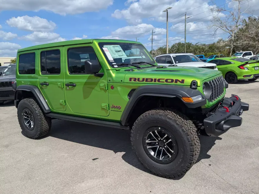 2025 Jeep Wrangler Rubicon photo 1