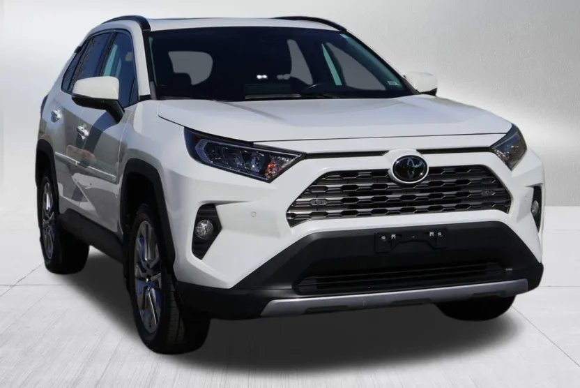 2019 Toyota RAV4 Limited photo 1