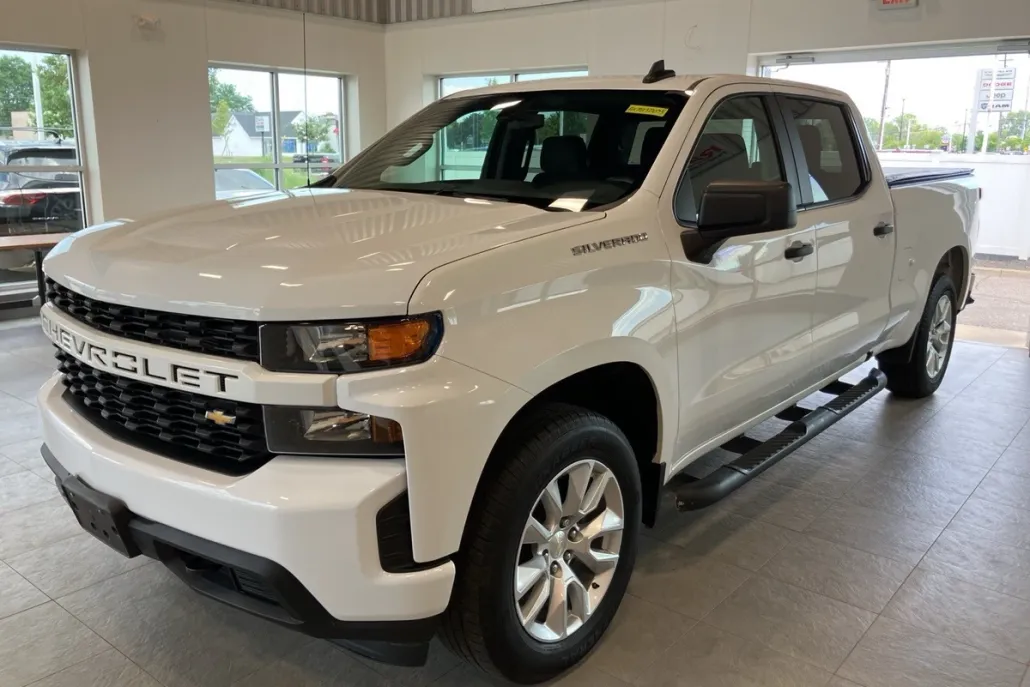 2021 Chevrolet Silverado 1500 Custom photo 1