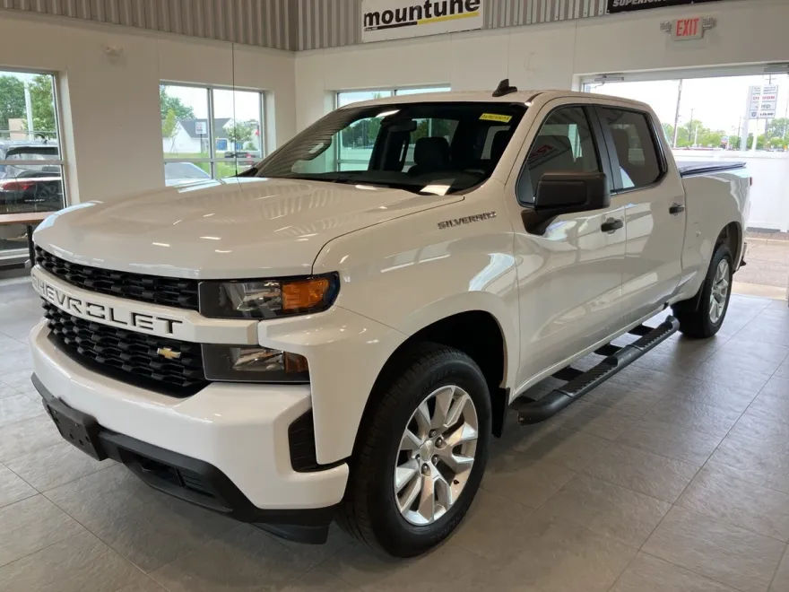 2021 Chevrolet Silverado 1500 Custom photo 1