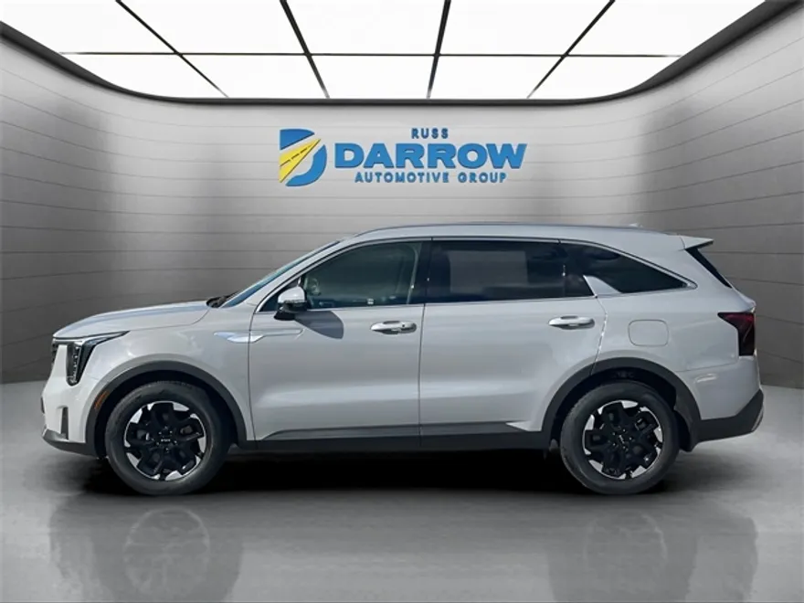 2025 Kia Sorento S photo 1