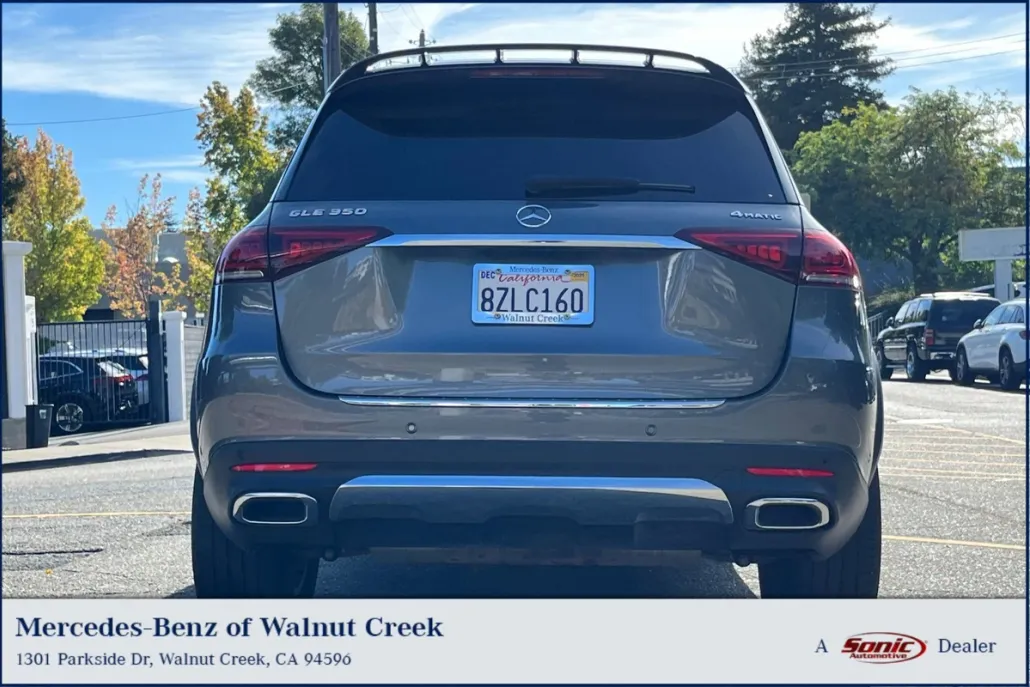 2022 Mercedes Benz GLE 350 4MATIC photo 1