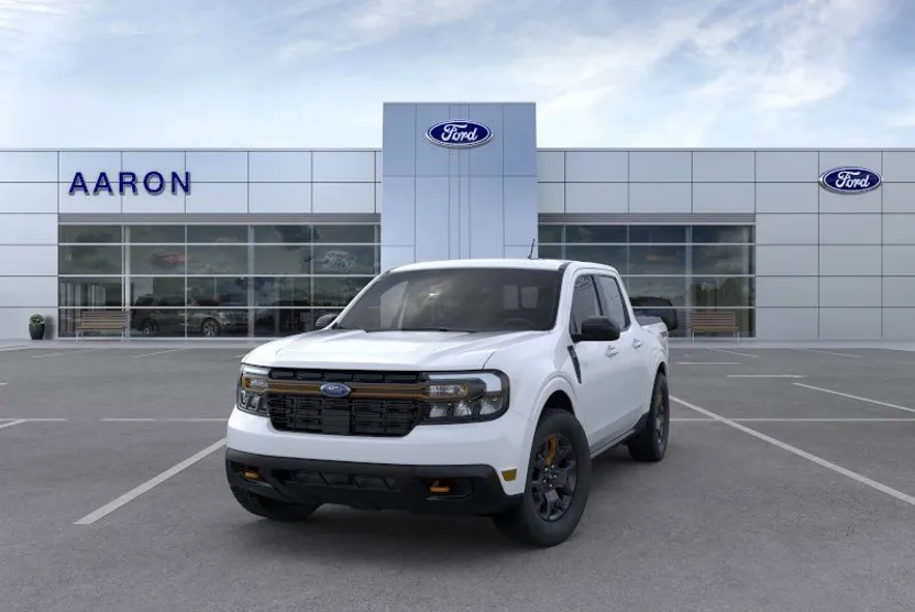 2024 Ford Maverick Lariat photo 1