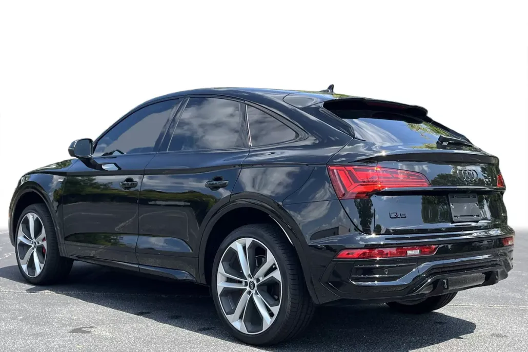 2024 Audi Q5 Sportback S line Premium Plus photo 1