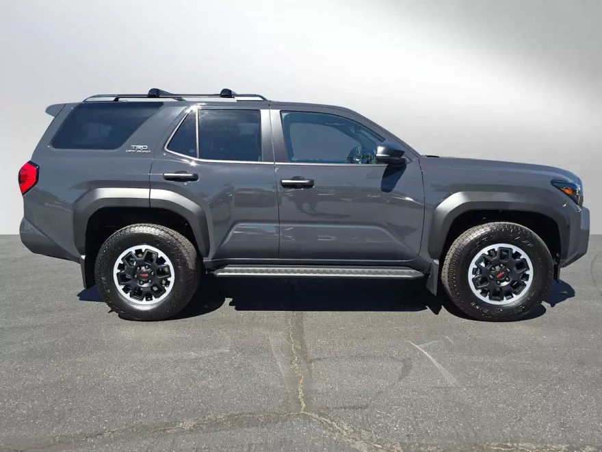 2025 Toyota 4Runner TRD photo 1