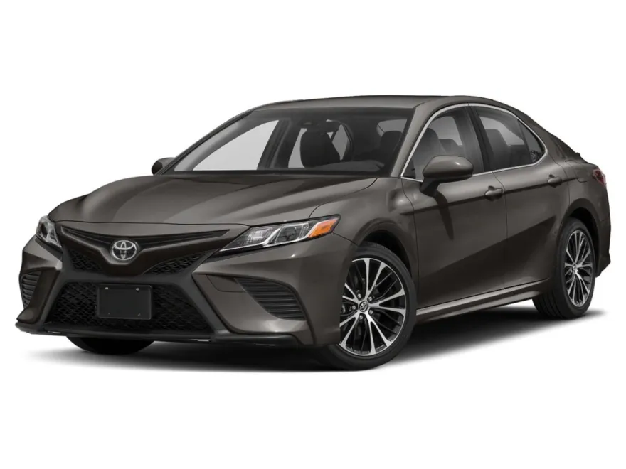 2018 Toyota Camry SE photo 1