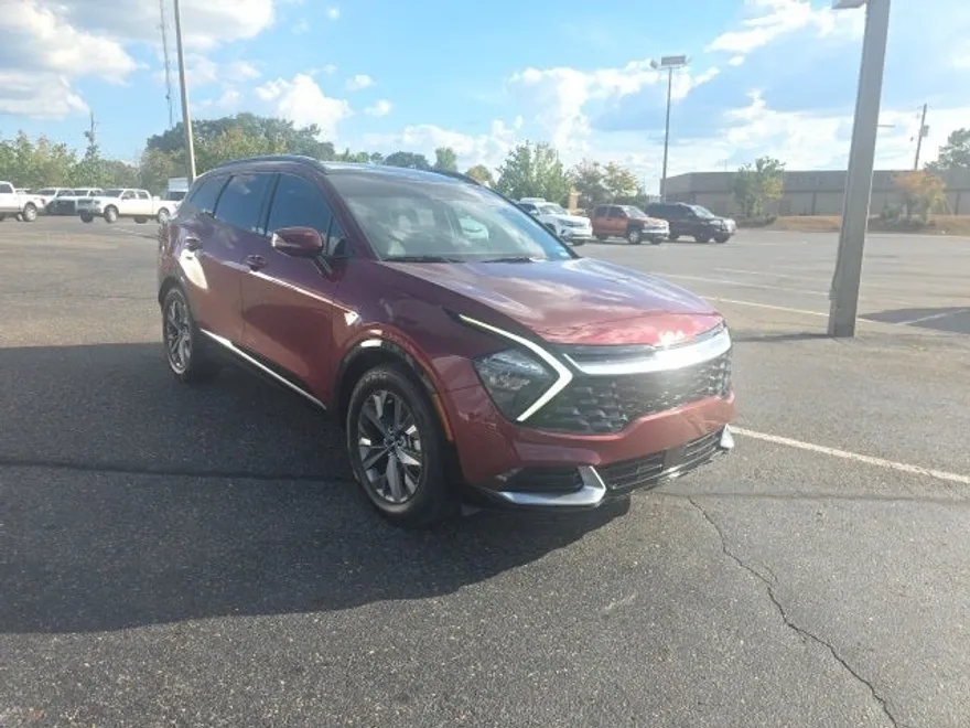 2023 Kia Sportage SX photo 1