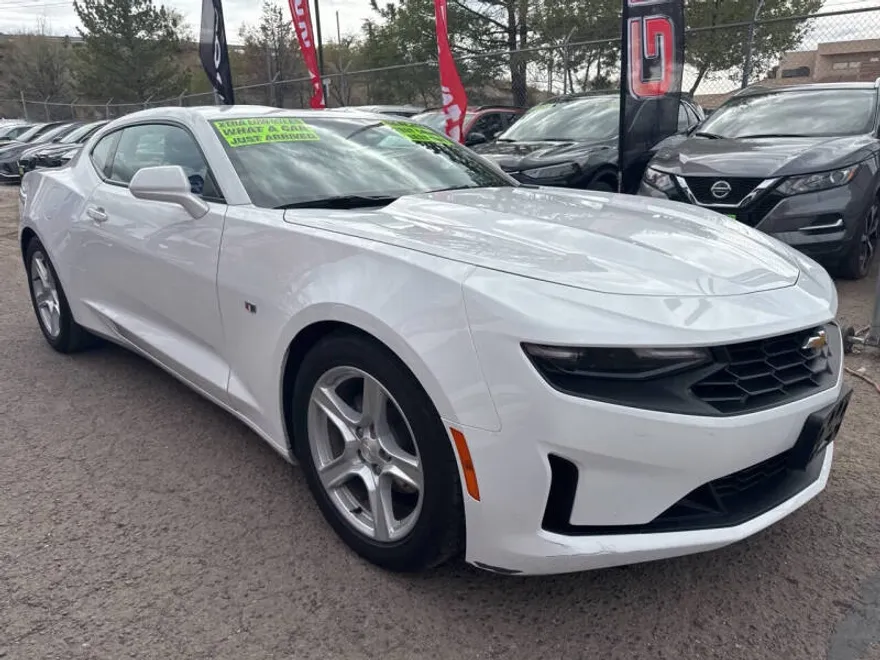2023 Chevrolet Camaro LS Coupe photo 1
