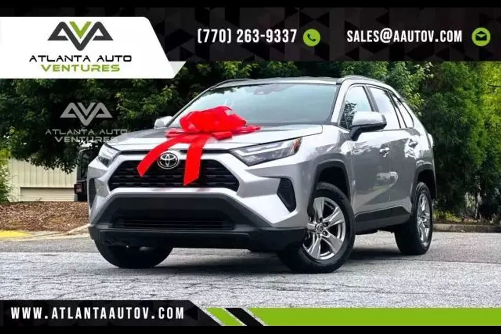 2024 Toyota RAV4 XLE Sport photo 1