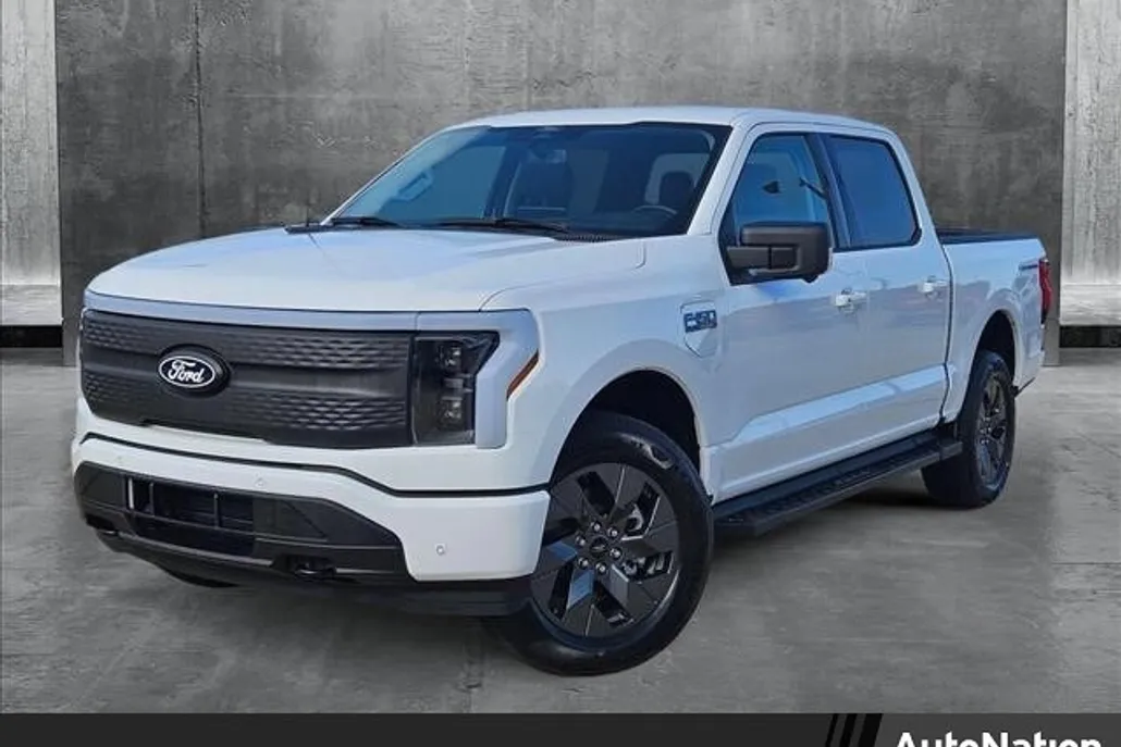 2025 Ford F-150 Lightning photo 1