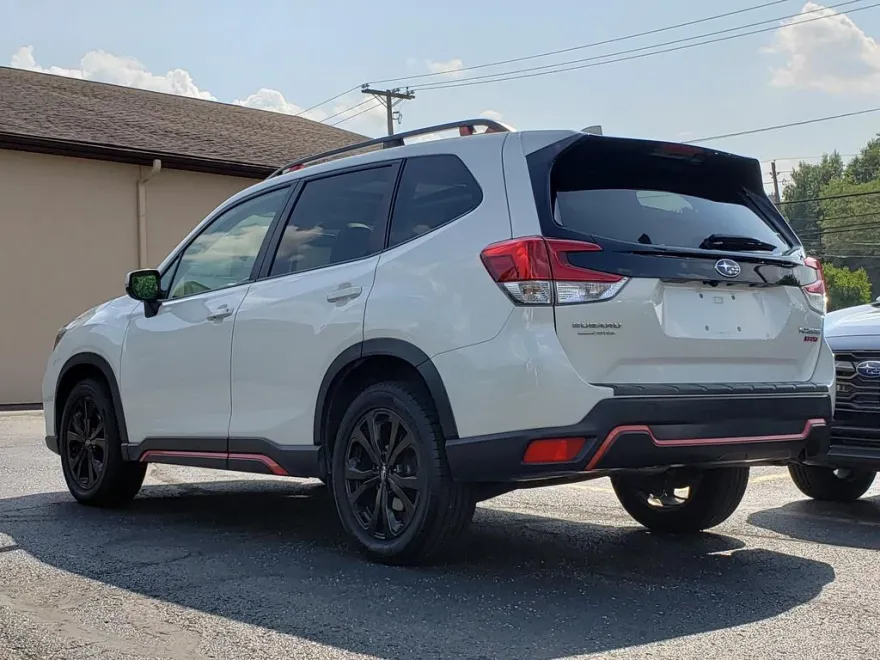2019 Subaru Forester 2.5i Sport photo 1
