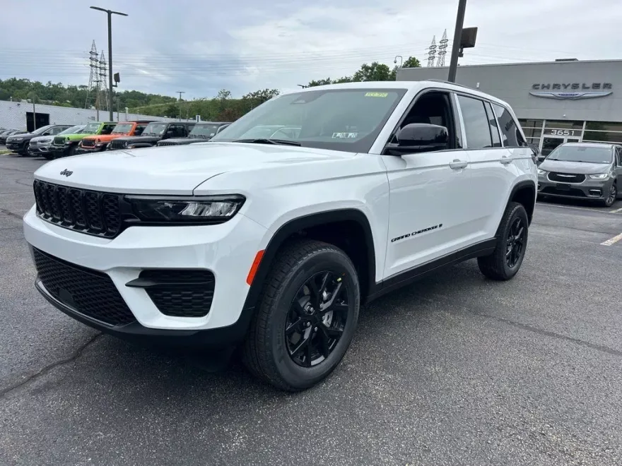 2025 Jeep Grand Cherokee Altitude X photo 1