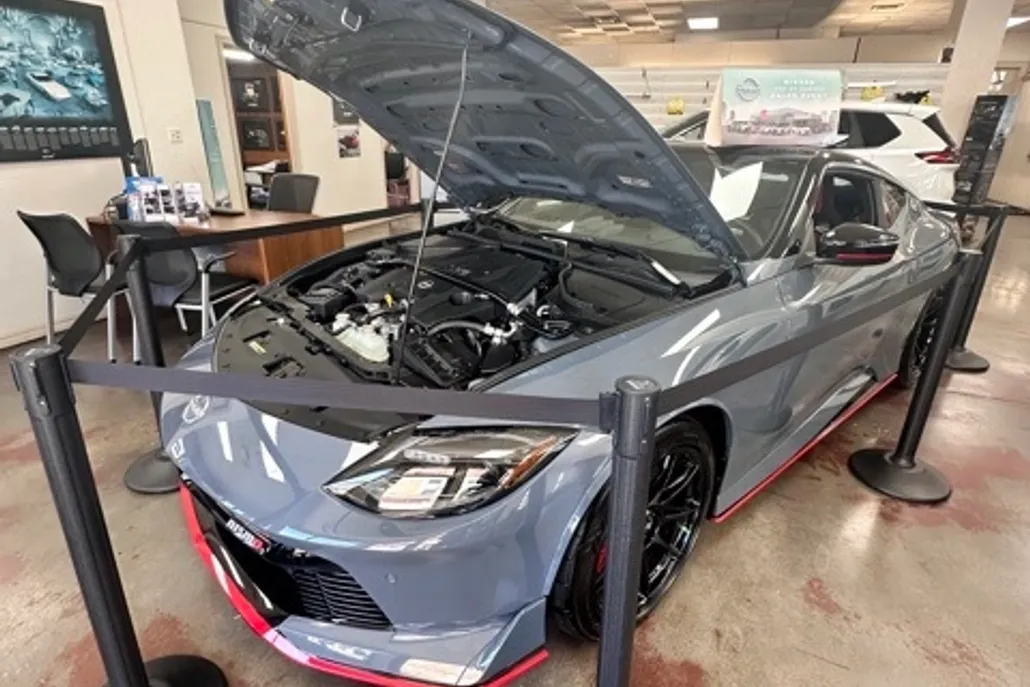 2024 Nissan Z Nismo photo 1