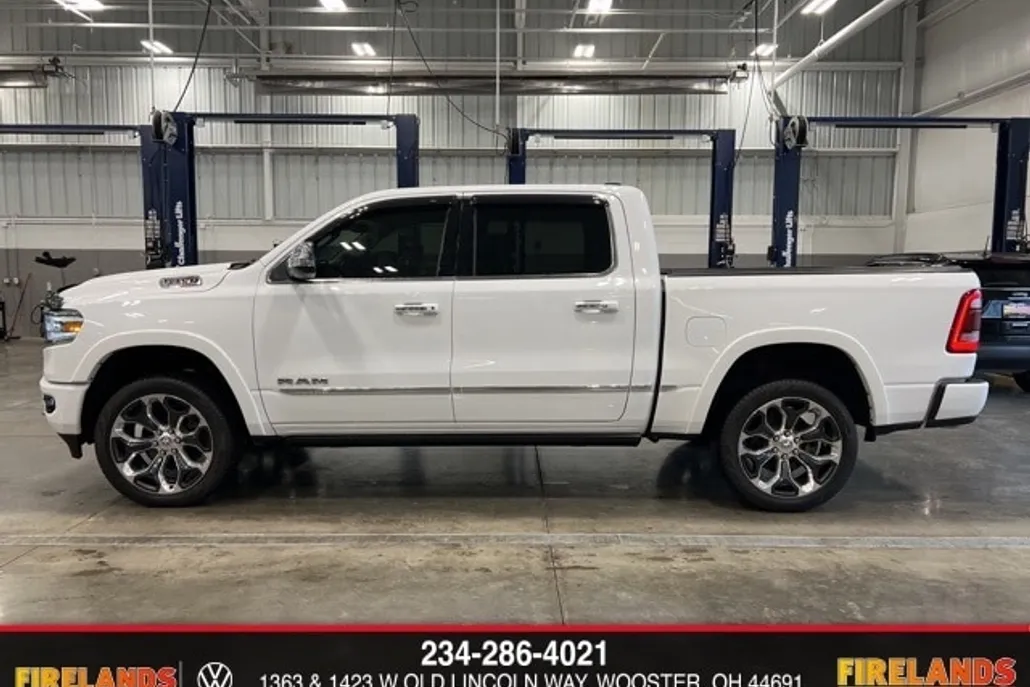 2021 Ram 1500 Limited photo 1