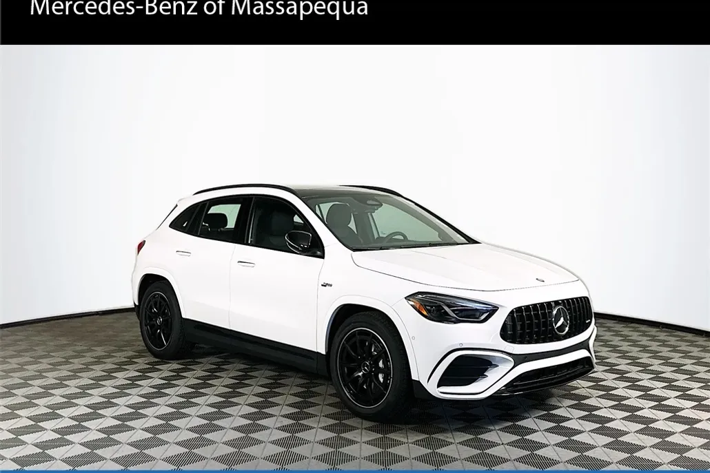 2026 Mercedes Benz GLA 35 AMG 4MATIC photo 1