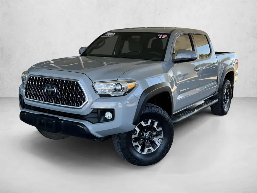 2019 Toyota Tacoma TRD V6 photo 1