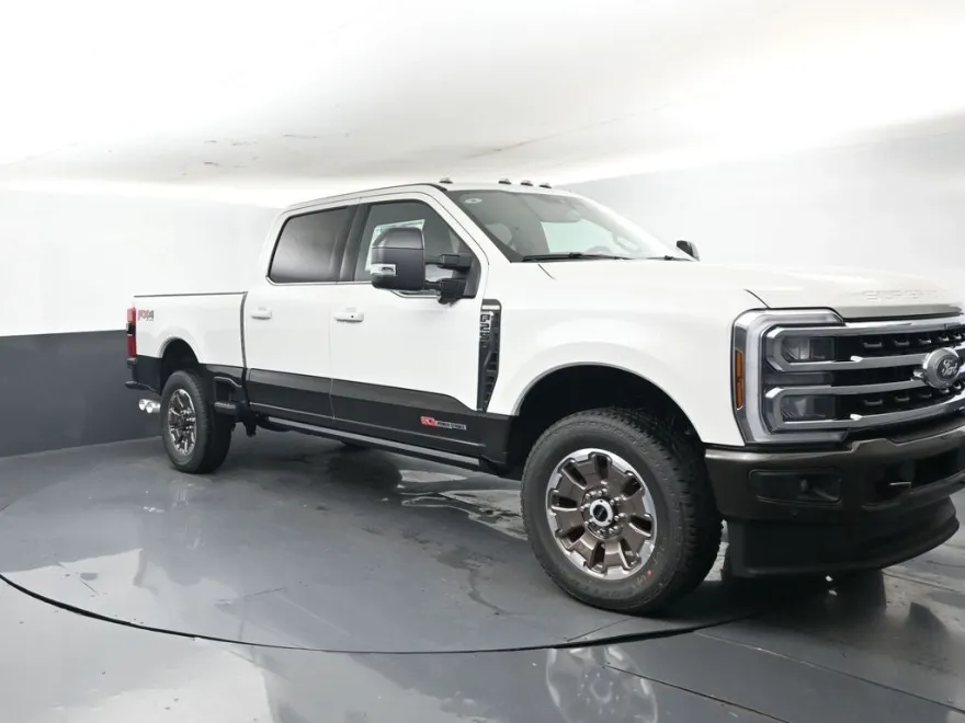 2025 Ford F-250 photo 1