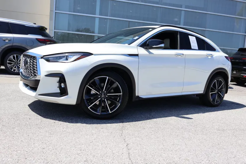 2023 Infiniti QX55 Luxe photo 1