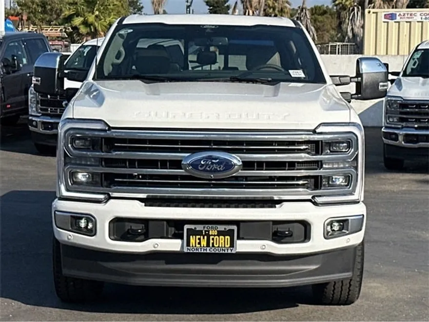 2025 Ford F-250 photo 1