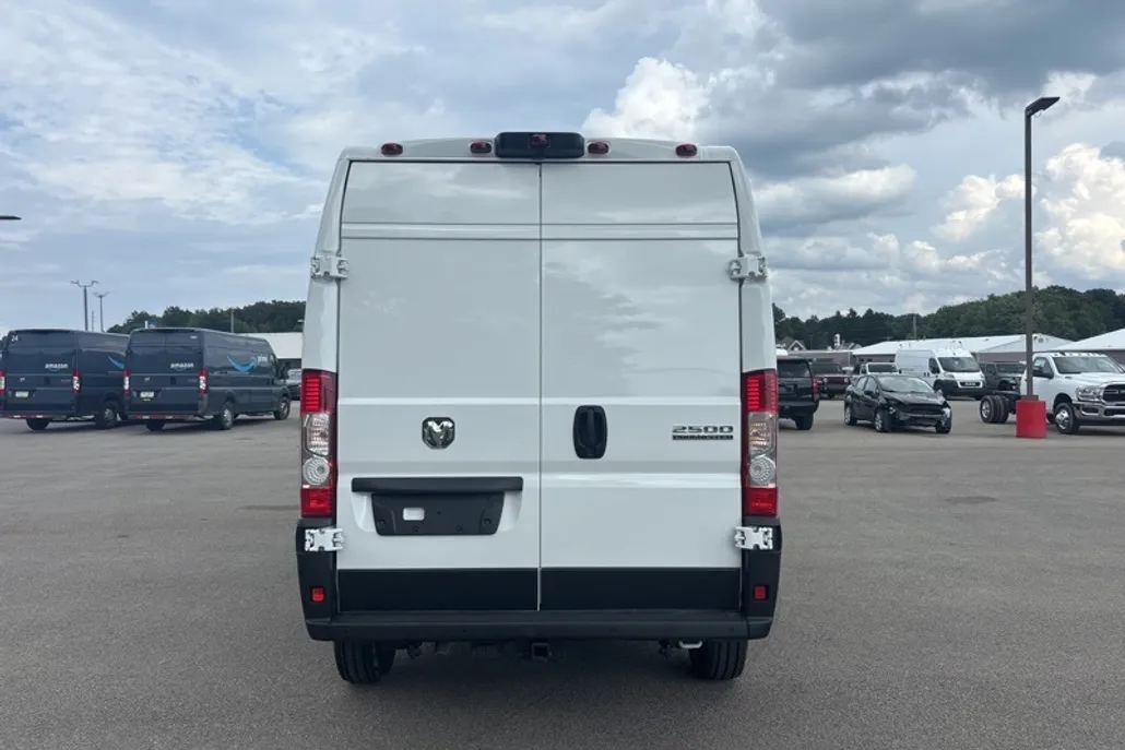 2025 Ram ProMaster 2500 photo 1