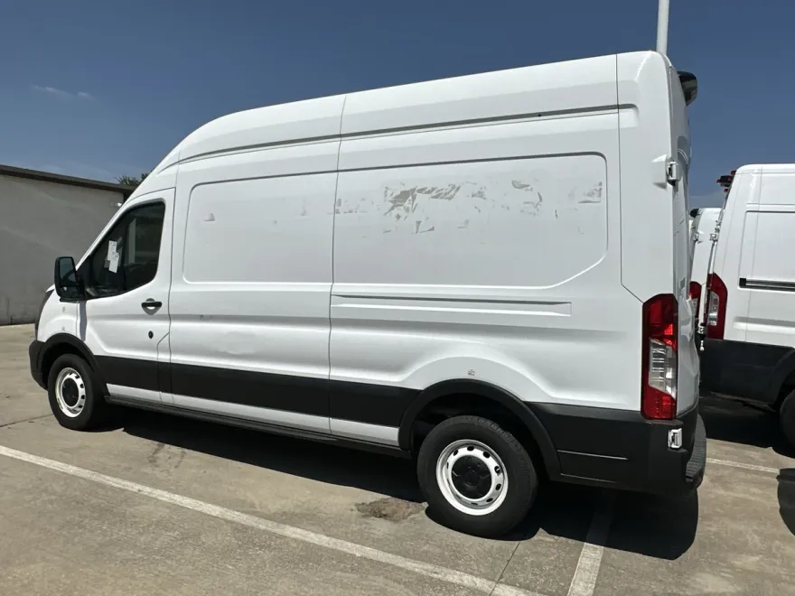 2021 Ford Transit photo 1