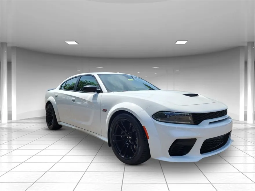 2023 Dodge Charger R/T Scat Pack Widebody photo 1