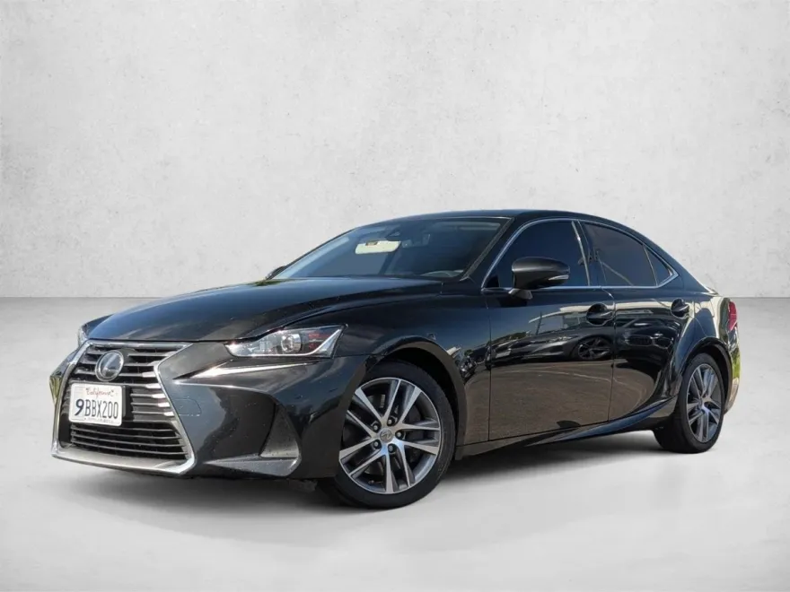 2019 Lexus IS 300 photo 1
