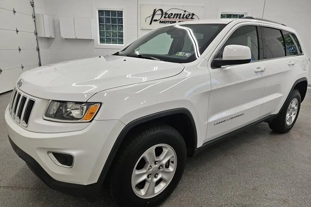2016 Jeep Grand Cherokee Laredo photo 1