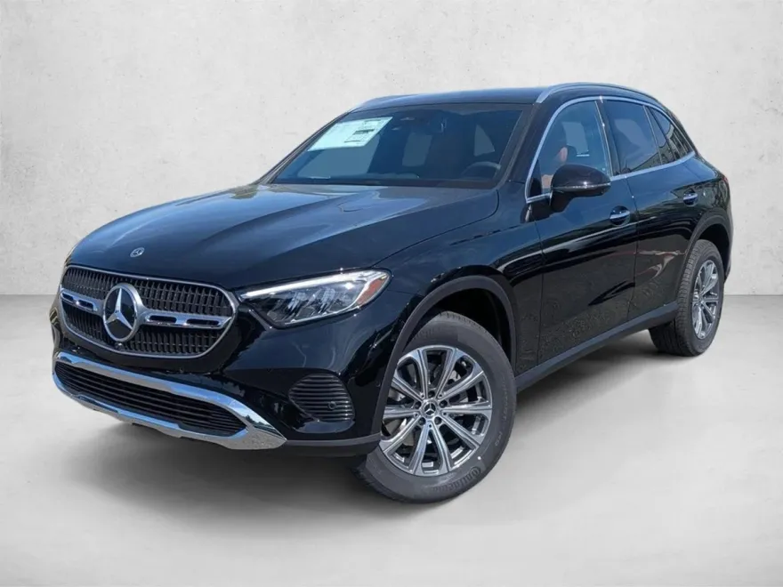 2025 Mercedes Benz GLC 300 4MATIC photo 1