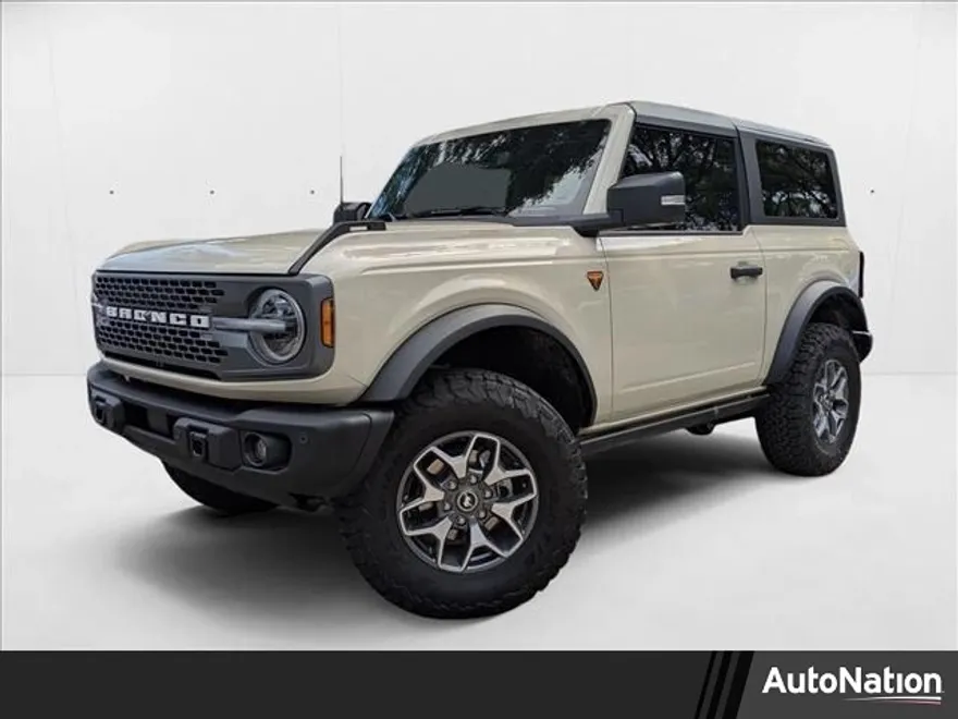 2025 Ford Bronco Badlands photo 1