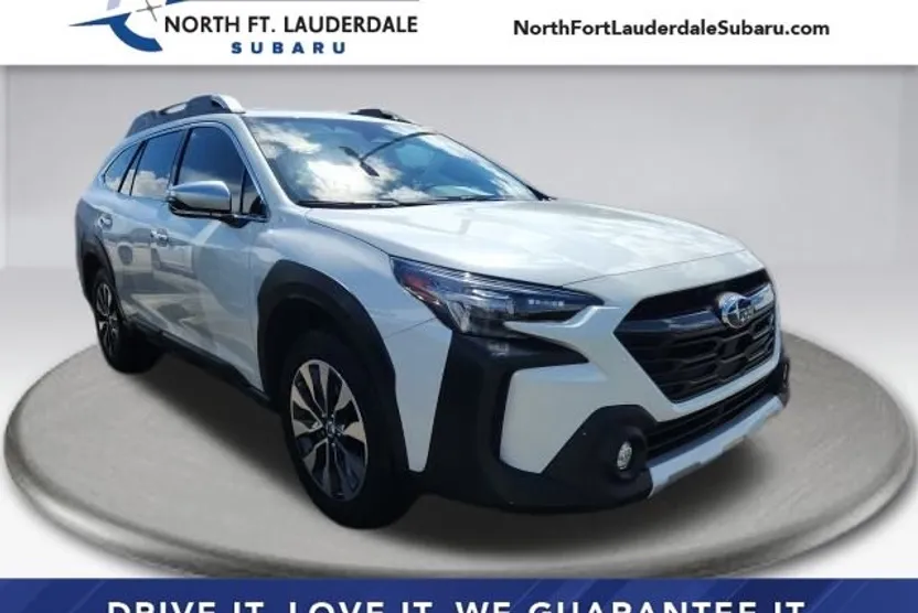 2023 Subaru Outback Touring XT photo 1