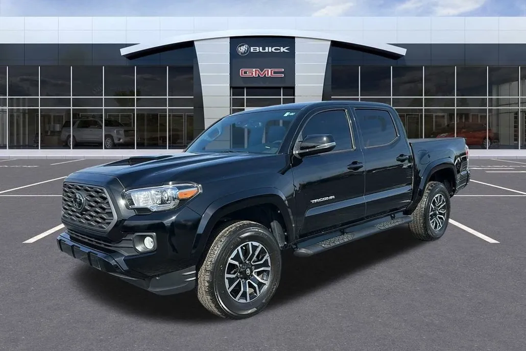 2023 Toyota Tacoma SR5 V6 photo 1