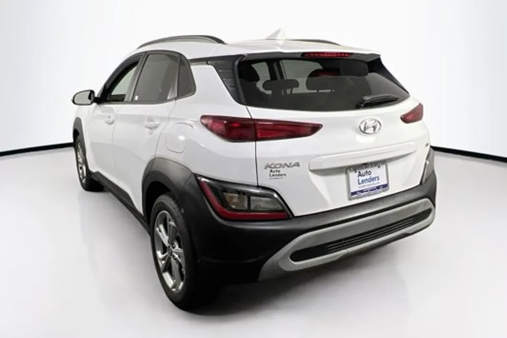 2023 Hyundai Kona SEL photo 1