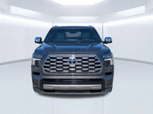 2024 Toyota Sequoia Capstone photo 4