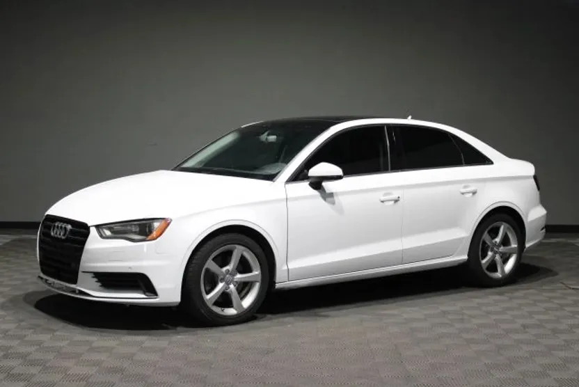 2016 Audi A3 1.8T Premium photo 1