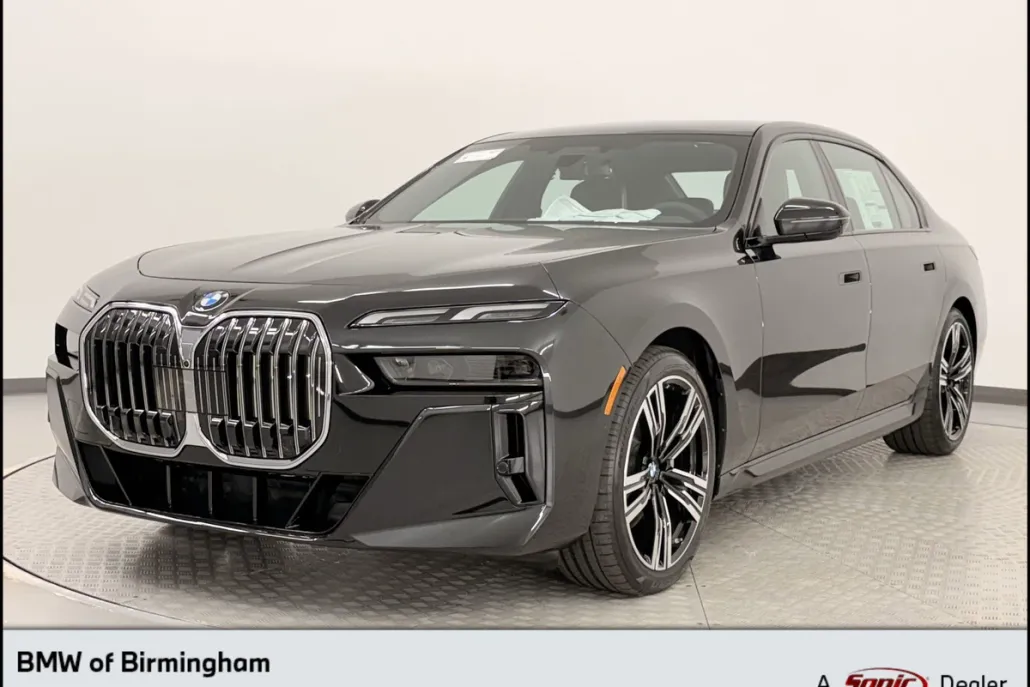 2025 Bmw 740i photo 1