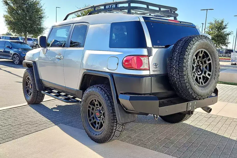 2008 Toyota FJ Cruiser Base photo 1