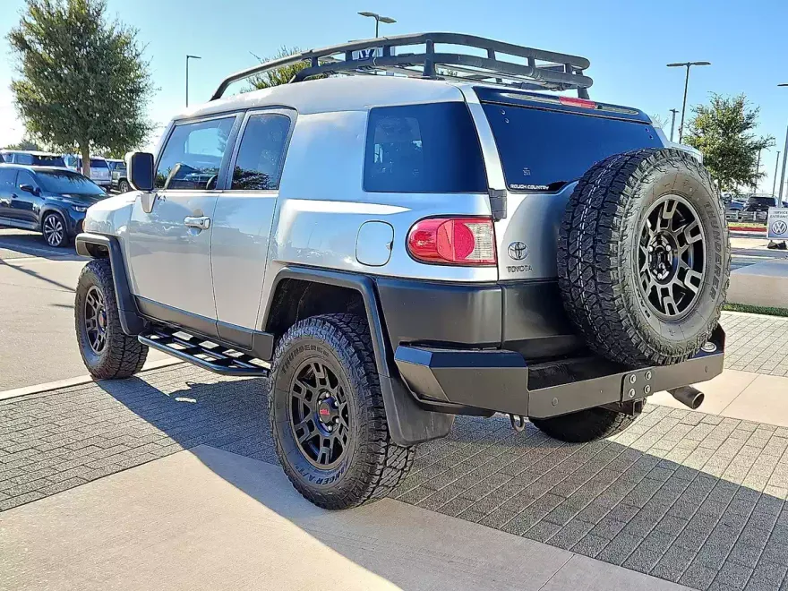 2008 Toyota FJ Cruiser Base photo 1