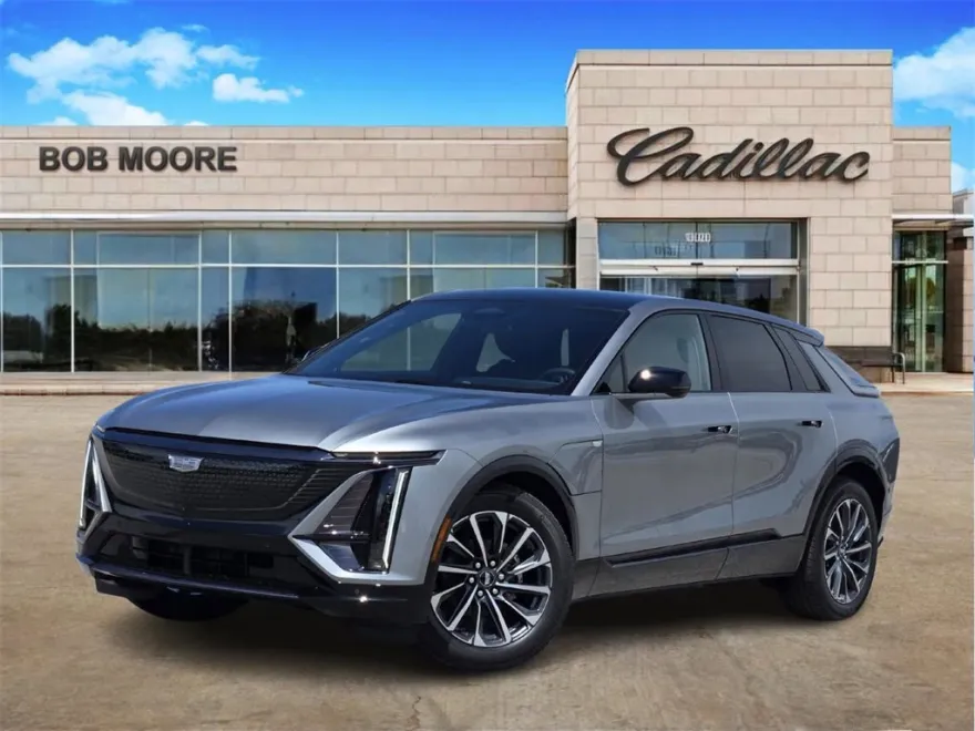 2025 Cadillac Lyriq Sport photo 1