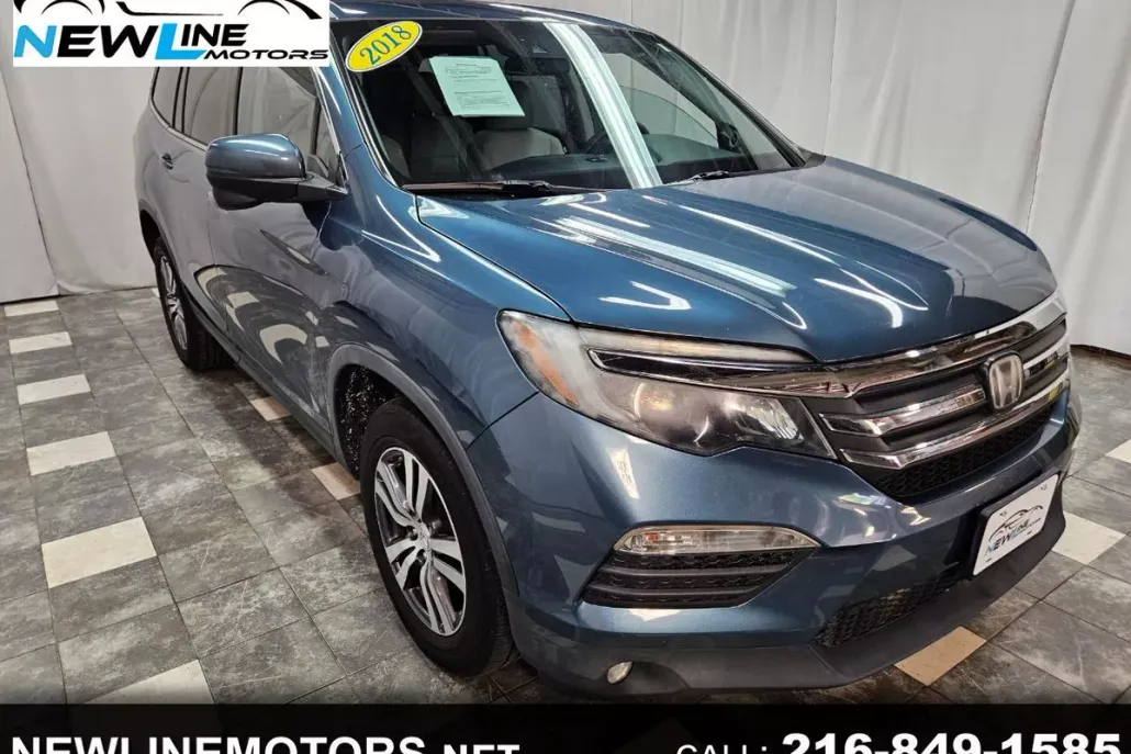 2018 Honda Pilot EX photo 1