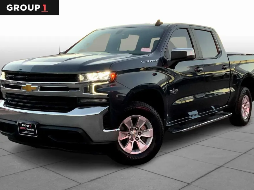 2020 Chevrolet Silverado 1500 LT photo 1