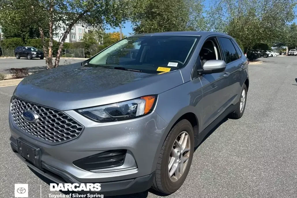2024 Ford Edge SEL photo 1