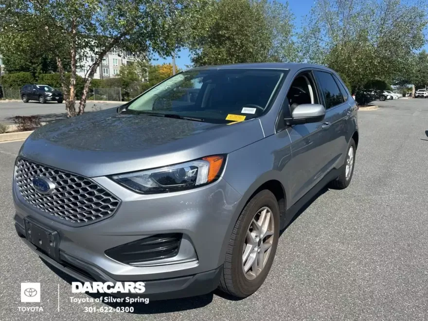 2024 Ford Edge SEL photo 1