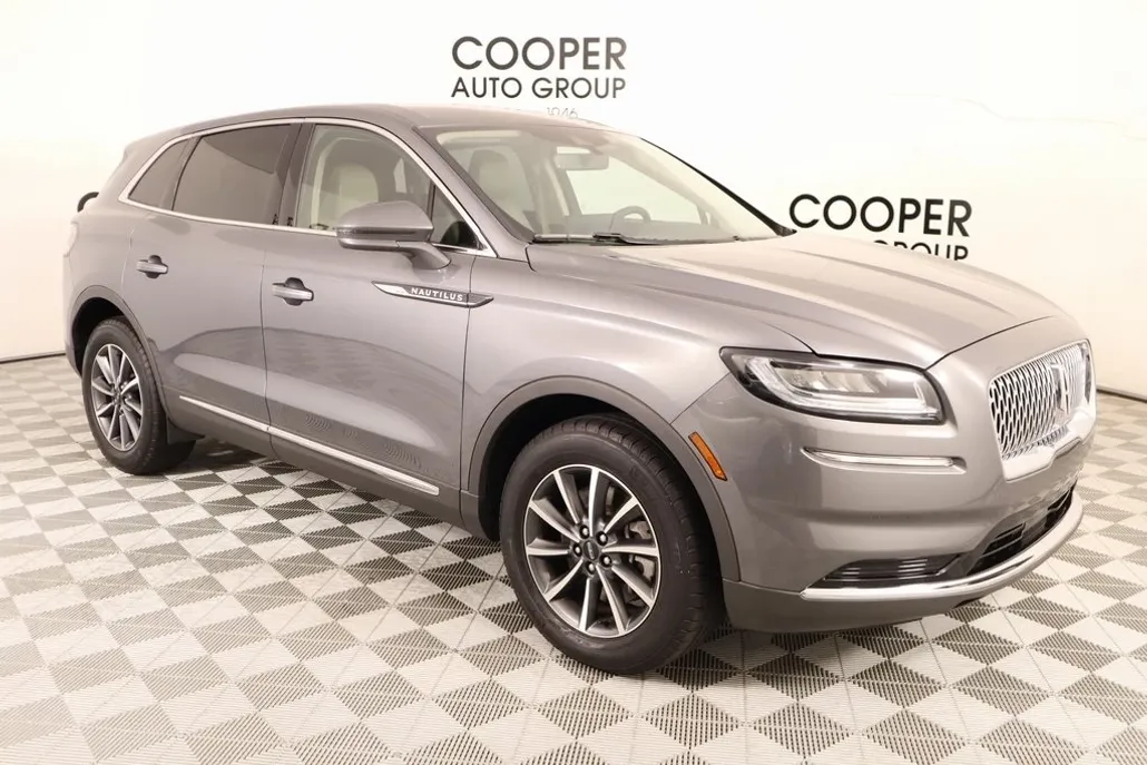 2022 Lincoln Nautilus Standard photo 1