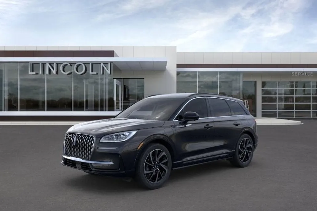 2025 Lincoln Corsair Grand Touring photo 1